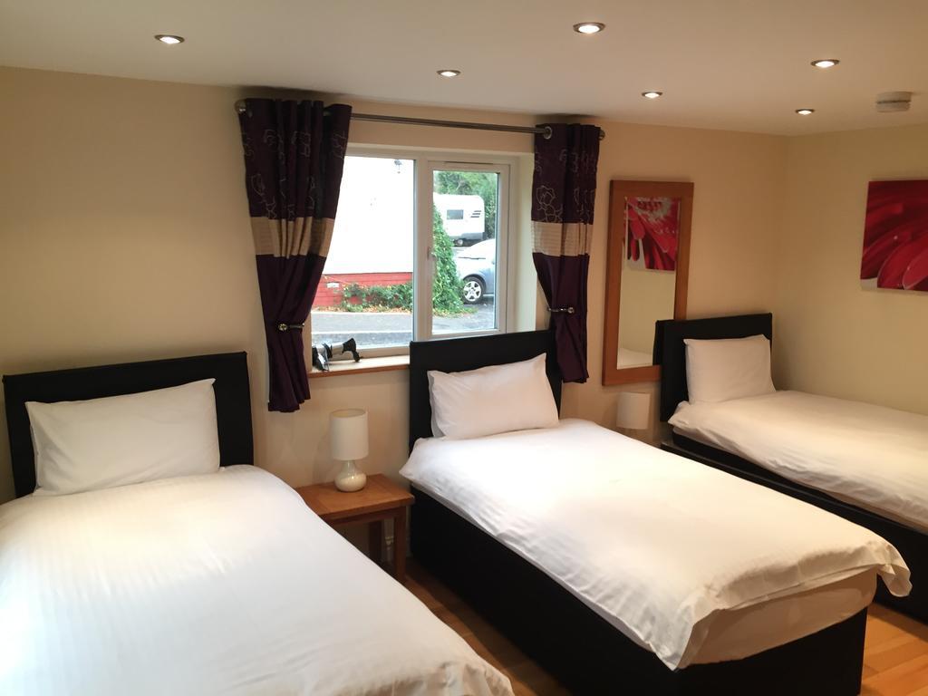 The Lodge Redhill  Esterno foto